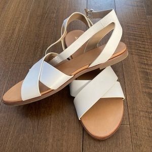 Aldo Sandals